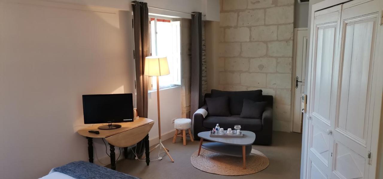 Brissac-Quince La Demeure Du Goupil Bed & Breakfast エクステリア 写真